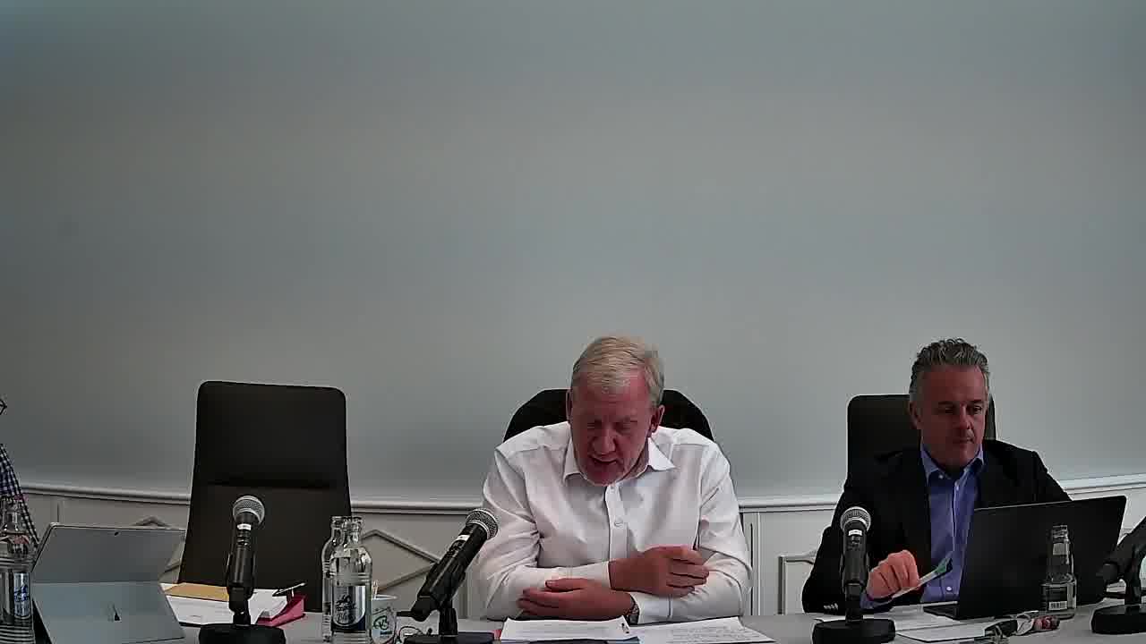 11) Vote d'un crédit spécial relatif à l'acquisition et l'installation de distributeurs d'eau potable