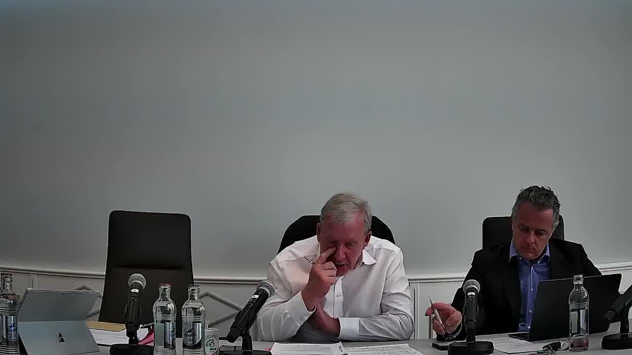 5) Adoption de l'organisation scolaire provisoire et du plan d'encadrement périscolaire de l'enseignement fondamental pour l'année scolaire 2025-2026